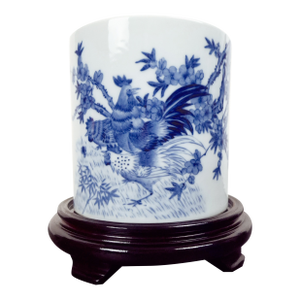 Chinese Porcelain Rooster Bitong