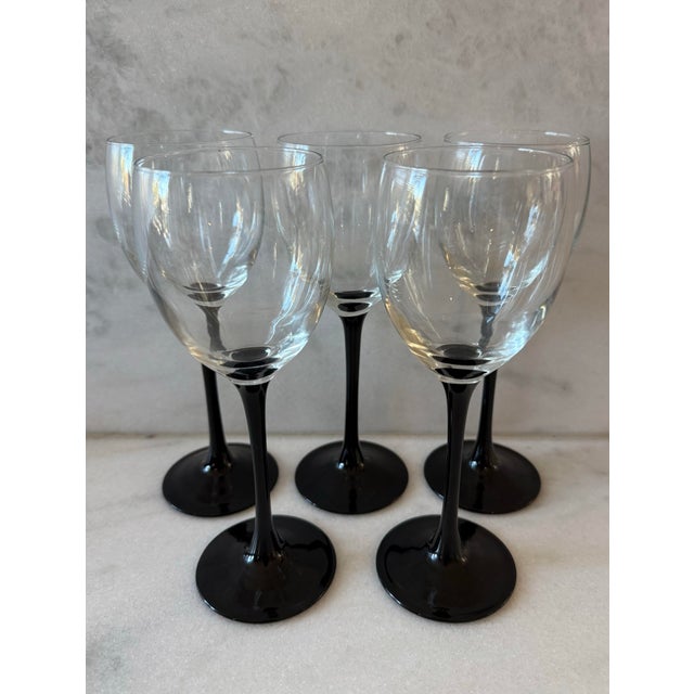 Mid-Century Modern Mid 20th Century Set of 5 Luminarc Black Stem Wine Glasses For Sale - Image 3 of 9