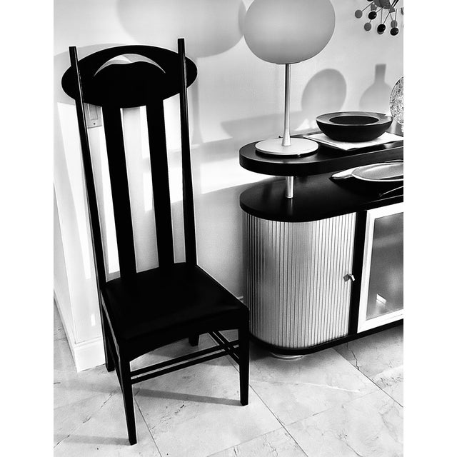 Italian Charles Rennie Mackintosh "Argyle" Chair, Vintage 1990s Alivar Model 854 L1 – With Black Leather Seat For Sale - Image 3 of 13
