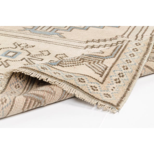 Textile Natural Mid 20th Century Wool Flora Rug For Sale - Image 7 of 10