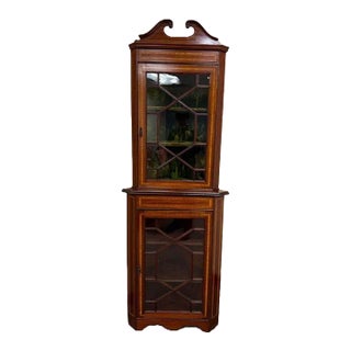 George III Style Satinwood Inlaid Mahogany Two-Part Coner Cabinet. Circa 1840. For Sale