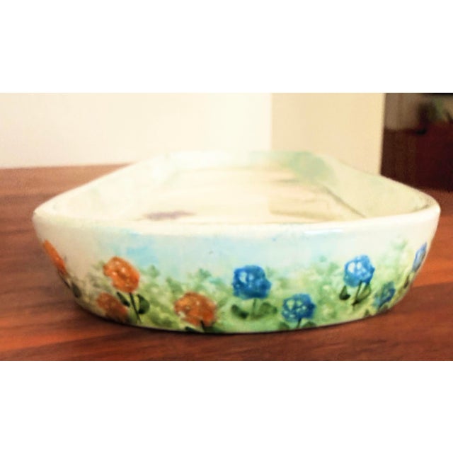 1990s 1990s Kathy Hatch Collection Hand-Painted Triple Bowl Serving Tray / Condiment Server For Sale - Image 5 of 9