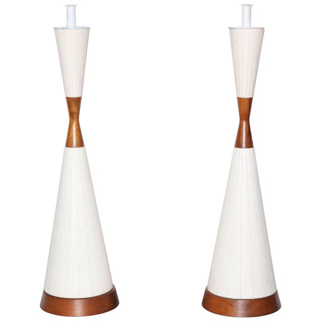 Pair of American Mid-Century Modern White Linear Incised Ceramic & Walnut Table Lamps. In the manner of Michael Lax....