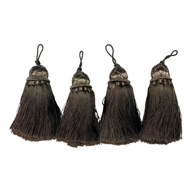 Set of 4 Chocolate Versailles Style Tassels For Sale