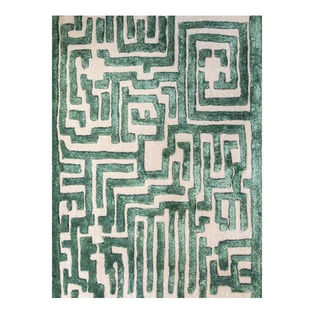 Walk the maze with the Theseus geometric rug design, named after the mythical Prince of Athens who walks King Midas' maze...