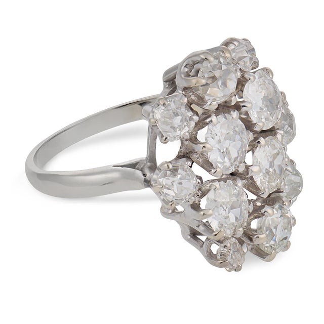 Contemporary French Mid Century 4.90 Carat Old Mine Cut Diamond Platinum Cocktail Ring, Size 7.75 For Sale - Image 3 of 5