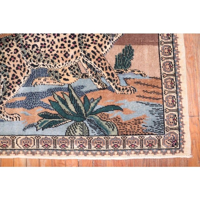 Vintage Turkish Jaguar Rug rug no.j3646 For Sale - Image 4 of 6