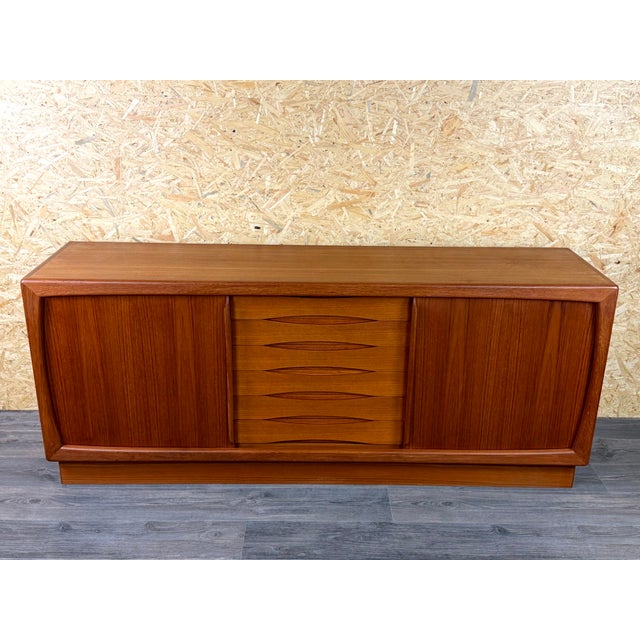 Vintage Teak Sideboard from Dyrlund, Denmark, 1970s For Sale - Image 3 of 18