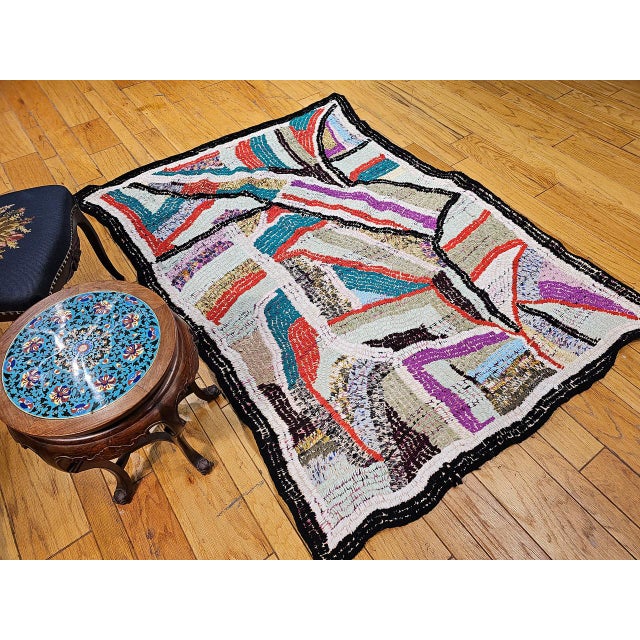 Mid-Century Modern Vintage Moroccan Boucherouite Rug, Handwoven, Mid-Century Modern Abstract Design, 5’ X 7’ For Sale - Image 3 of 11