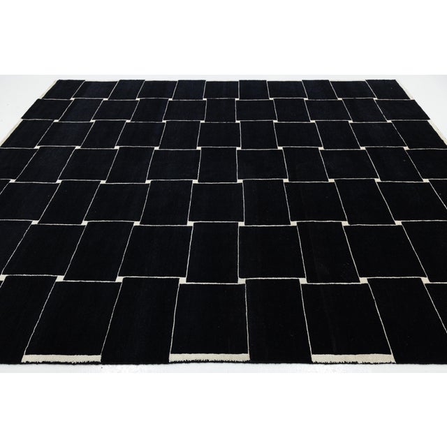 Contemporary Graphic Basketweave Black and Cream Wool Rug Modernist Grid 8x10 For Sale - Image 4 of 12