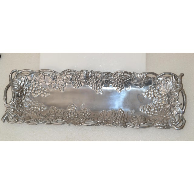 1990s Repousse Grapes Arthur Court Cast Aluminum Rectangle Serving Platter Tray For Sale - Image 10 of 13