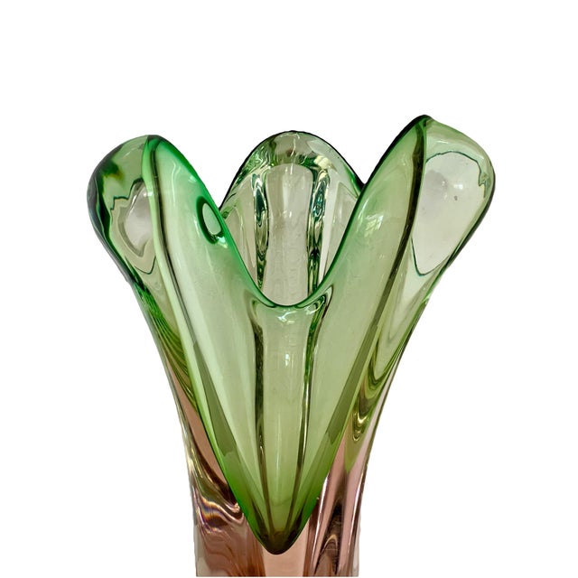 Large 1960's Asymmetrical Green and Gentle Pink Art Glass Vase, Josef Hospodka for Chrisbska For Sale In Tampa - Image 6 of 12