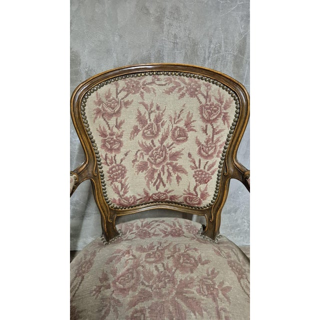 Vintage Louis XV Style Carved Armchair with Floral Upholstery, France, 1740s For Sale - Image 14 of 18