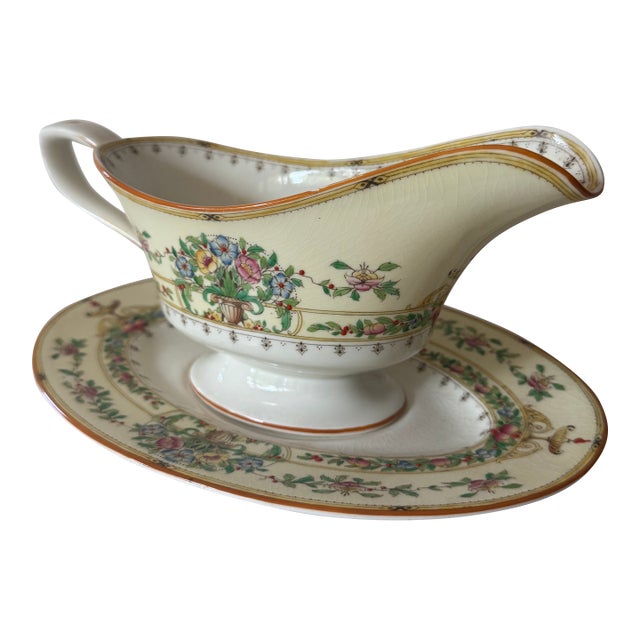 Vintage Royal Worcester "Riviera" Gravy Boat & Underplate | Made in England | Floral Garland | Fine English Porcelain | Discontinued Pattern For Sale