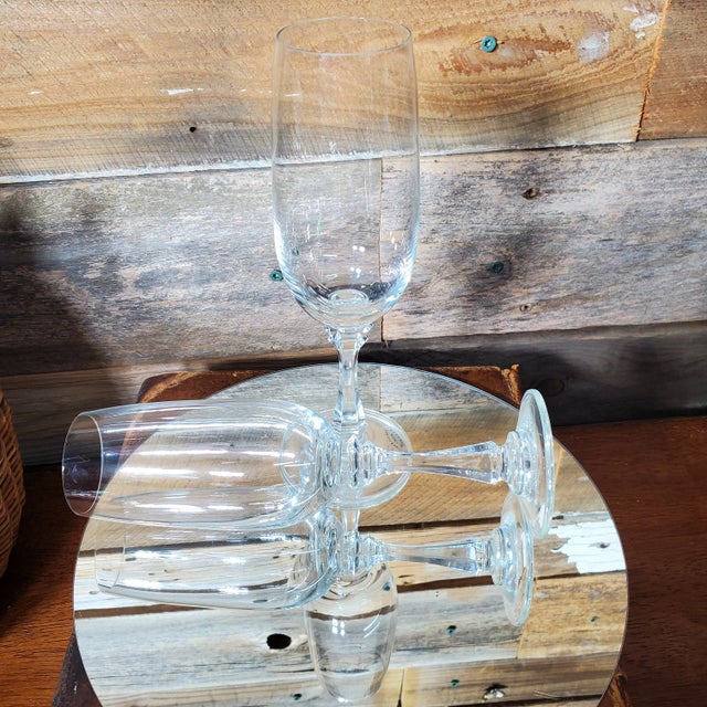 Glass 1980s Lead Crystal Hand-Blown Glass Champagne Flutes - a Pair - 6-Sided Cathedral Stem For Sale - Image 7 of 7