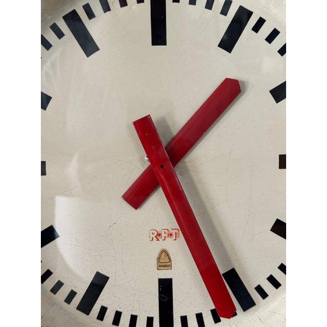 Industrial East German Factory Clock by RFT, 1950s For Sale - Image 9 of 10