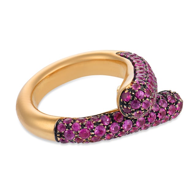 Vintage Italian 3.50 Carat Pink Sapphire 18k Yellow Gold Bypass Ring, Size 6.5 For Sale - Image 4 of 6