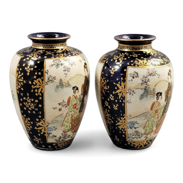 Japanese Meiji Cobalt and Gilded Kyoto Satsuma Vases from Kinkozan, 1890s, Set of 2 For Sale - Image 4 of 16