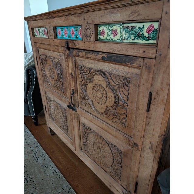 Late 19th Century Stunning Antique Indonesian Carved Teakwood Cabinet With Majolica Ceramic Tiles For Sale - Image 5 of 14