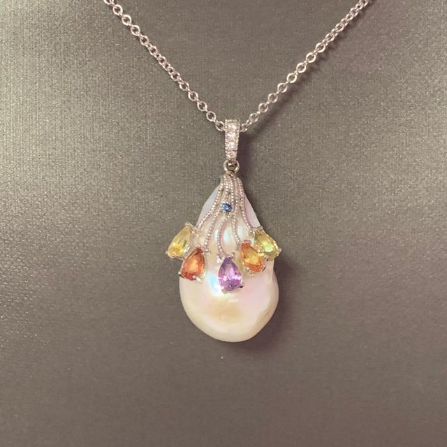 Diamond Sapphire FW Pearl Necklace 14k Gold Italy Certified For Sale In New York - Image 6 of 10