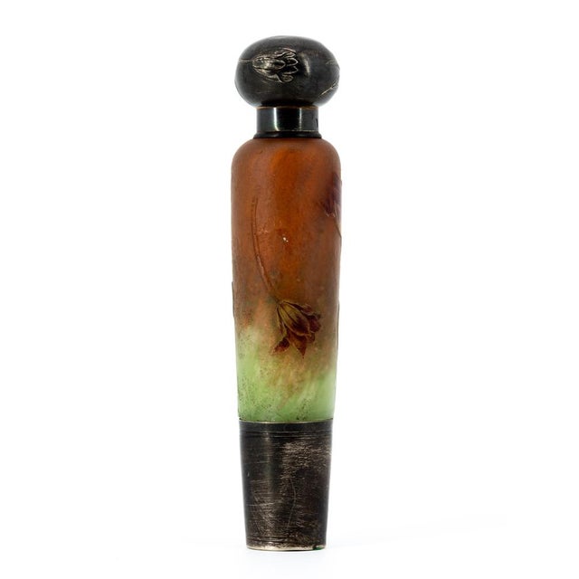 Art Nouveau Perfume Bottle in Polychrome Etched Glass with Full Silver Mount from Daum Nancy, 1890s For Sale - Image 6 of 16