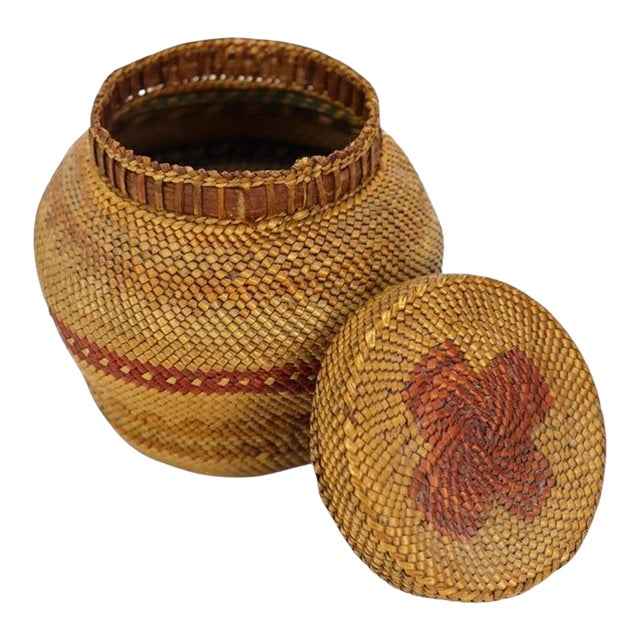 Antique Pacific Northwest Native American Makah Woven Bulbous Basket & Lid C1920 For Sale