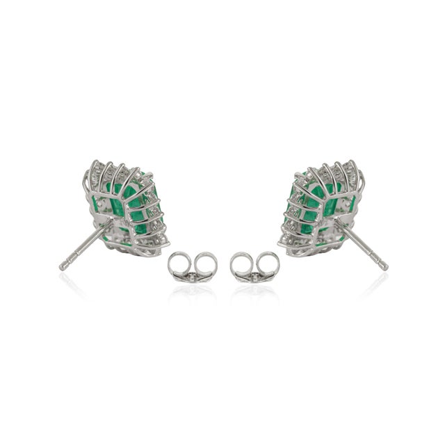 4.39ct Zambian Emerald Solitaire Stud Earrings With Diamonds in 14k Solid Gold- A Pair For Sale - Image 9 of 16