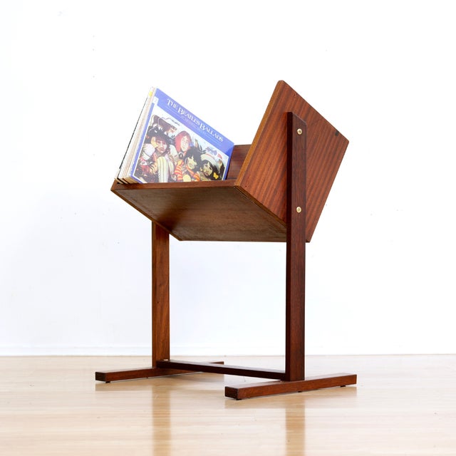 1960s Mid Century Vinyl Record Storage Caddy For Sale In Los Angeles - Image 6 of 11