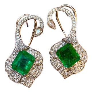 5 Ct Natural Zambian Emerald Earring & 2 Ct Diamond , Rose Cut Diamond Earring For Sale