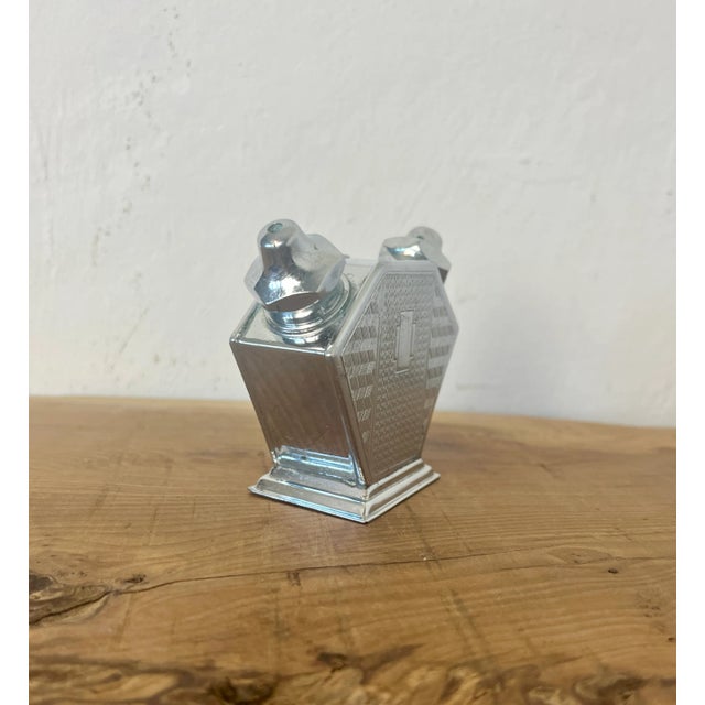 Art Deco Salt and Pepper Shaker Cruet Set, 1930s, Set of 3 For Sale - Image 4 of 17