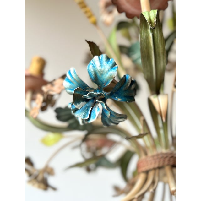 French Polychrome Floral and Wheat Tole 5-Light Chandelier, 1960s For Sale - Image 14 of 18