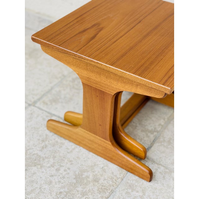 Wood Scandinavian Nesting Tables in Teak, 1960s, Set of 2 For Sale - Image 7 of 9