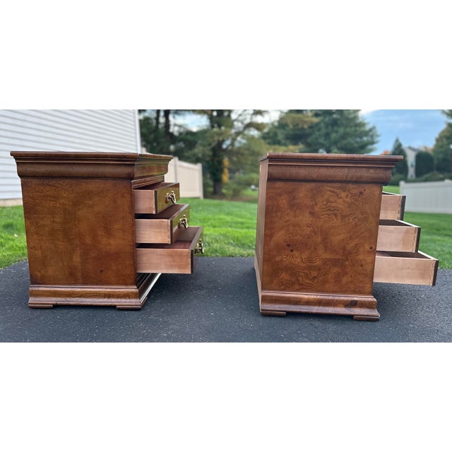 1990s Henredon French Regency "Charles X" Burl Wood Bedside Chests - A Pair For Sale - Image 9 of 11