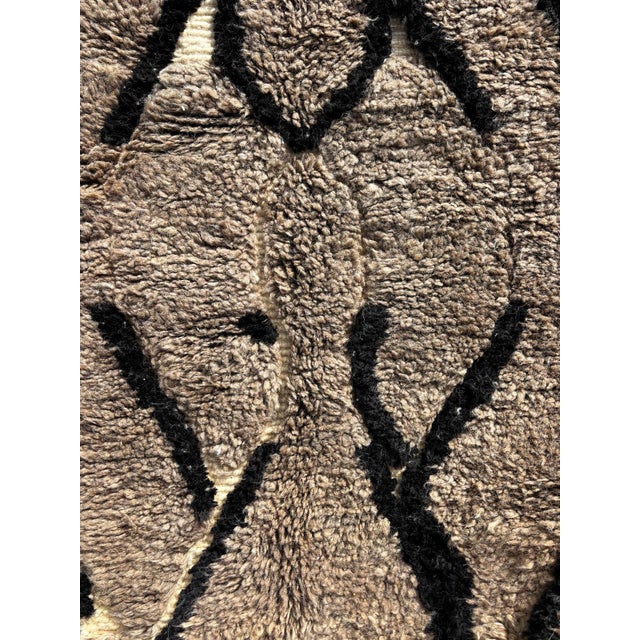 Beni Ourain Rug in Wool Rug, 1990 For Sale - Image 4 of 17