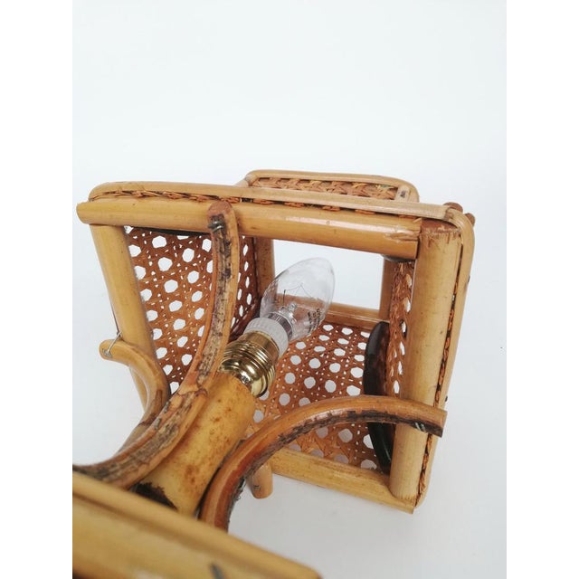 Mid-Century Bedside Table Lamps in Rattan and Wicker Cane Webbing, Italy, 1960s, Set of 2 For Sale - Image 6 of 18