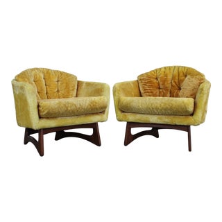 Pair of Mid Century Modern Barrel Back Club Chairs by Adrian Pearsall for Craft Associates For Sale