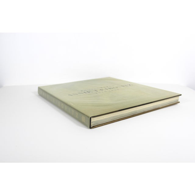Paper Photographs Annie Leibovitz 1970-1990 First Edition Hard Cover Book For Sale - Image 7 of 10