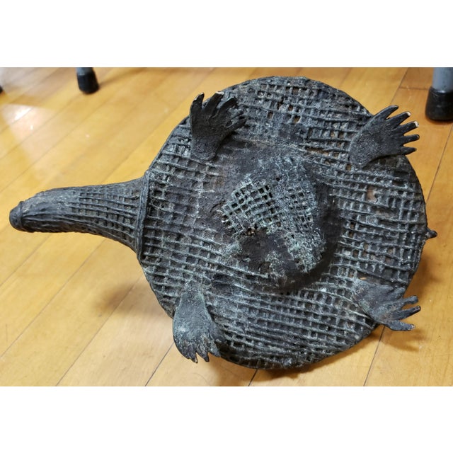 Gray Late 19th Century Man Riding Turtle Bronze Sculpture From Benin For Sale - Image 8 of 9