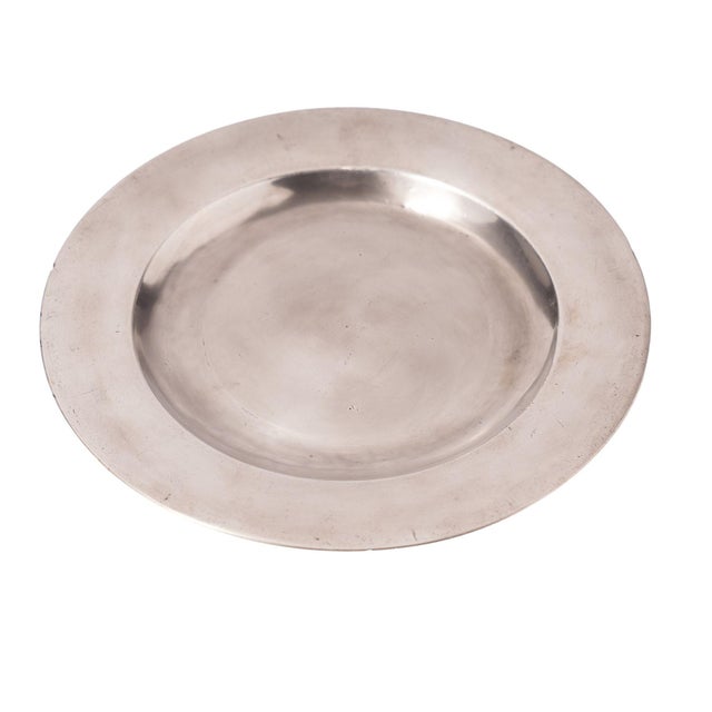 Set of Three Flat Rim Pewter Plates, C. 1775-1800 For Sale - Image 11 of 14