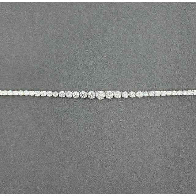 Metal 17.72 Ct Riviera Graduated Diamond Necklace - Platinum For Sale - Image 7 of 8