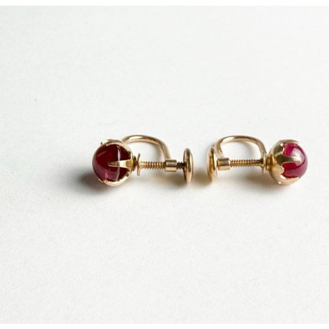 Vintage 14k Yellow Gold Cabochon Ruby Screw-Back Earrings, A Pair For Sale - Image 10 of 12