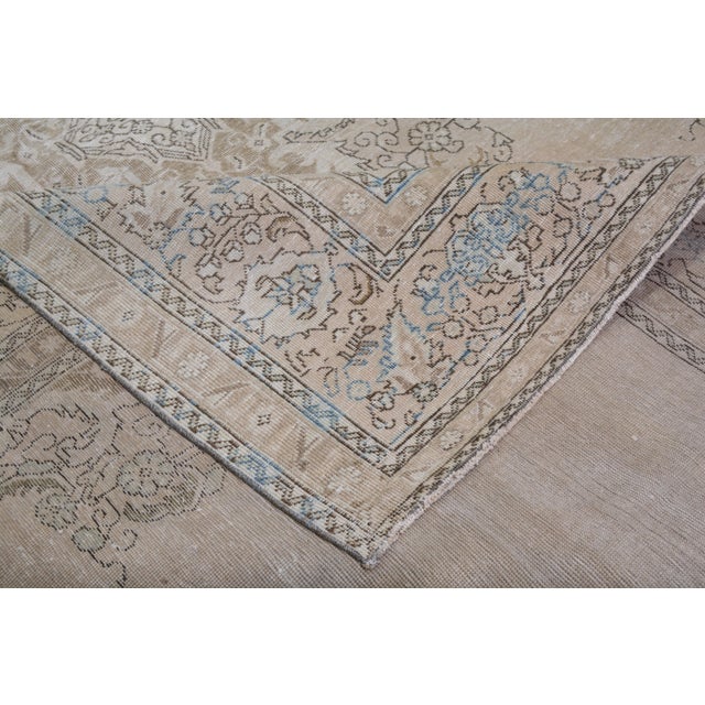 Traditional Vintage Hand Knotted Wool Rug, 9'8"x13'2" For Sale - Image 3 of 5