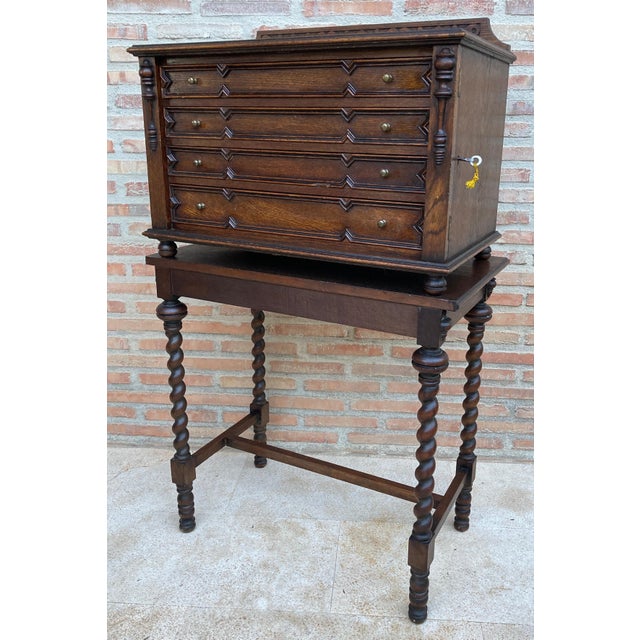 French Cutlery Cabinet In Oak With Four Drawers, 1920s For Sale - Image 17 of 18