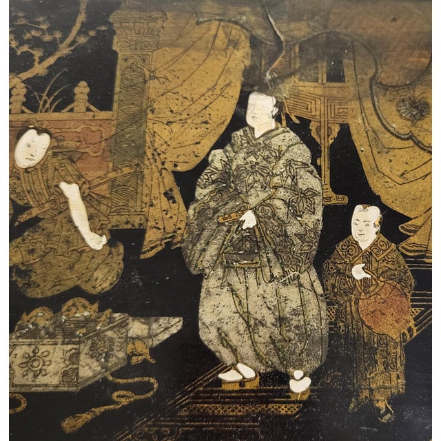 Antique Japanese Black Lacquered Chinoiserie Gilt Painted Jewelry Box For Sale - Image 13 of 16