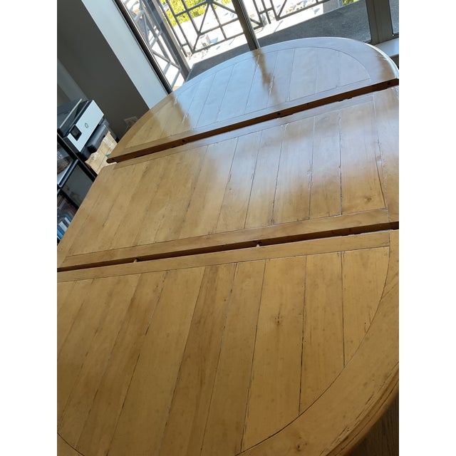 Farmhouse Late 20th Century English Pedestal Dining Table For Sale - Image 3 of 6