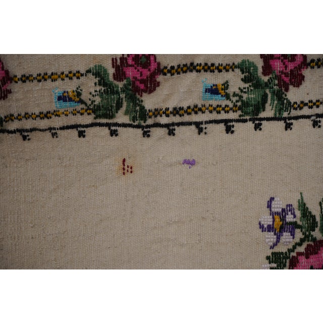 Textile Turkish Aubusson Floral Turkish Kilim Rug 3'1'' X 4'4'' For Sale - Image 7 of 10
