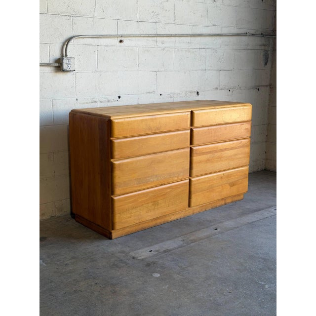 This exceptional storage chest introduces a bold geometric presence with rounded corner molding and a seamless profile....
