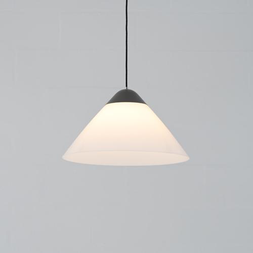 Louis Poulsen Pendant Lamp by Hans J. Wegner for Louis Poulsen, 1970s For Sale - Image 4 of 18