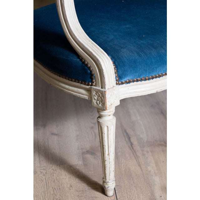 18th Century French Louis XVI Period Canape Circa 1790 For Sale - Image 4 of 7