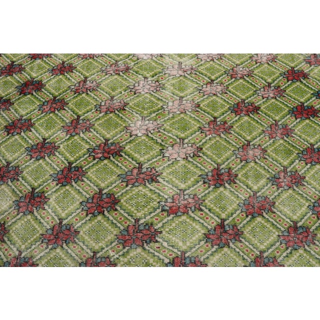 Pistachio Vintage Turkish Sivas Rug - 05'07 x 08'11 For Sale - Image 8 of 11